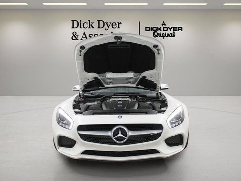 Used 2017 Mercedes-Benz AMG GT Coupe image 39