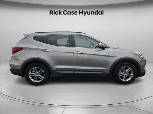 Used 2018 Hyundai Santa Fe Sport image 5