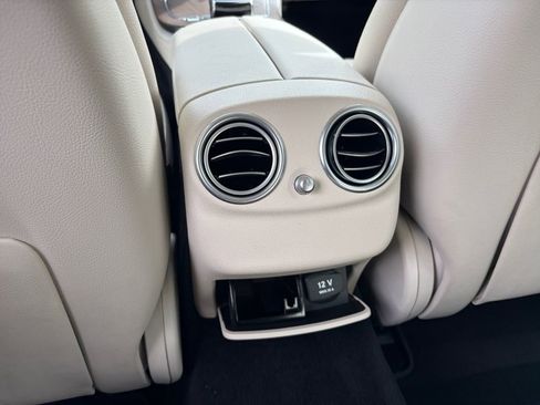 Used 2018 Mercedes-Benz E 300 4MATIC image 21