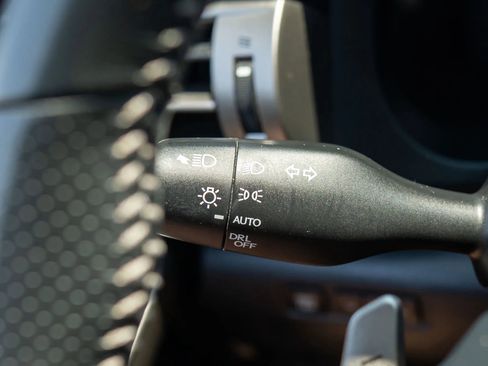 Used 2014 Lexus IS 350 w/ F Sport Package RWD image 41