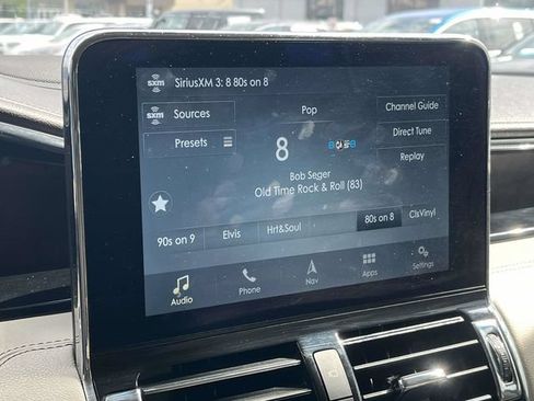 Used 2018 Lincoln Navigator L Reserve w/ Technology Package AWD/4WD image 34