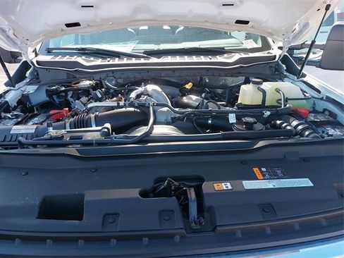 New 2023 Ford F550 4x4 Regular Cab Super Duty image 30