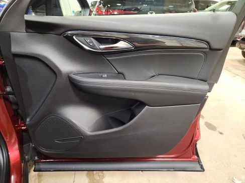 Certified 2023 Buick Envision Preferred w/ Sport Touring Package image 33