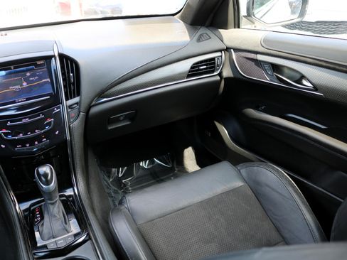 Used 2017 Cadillac ATS V w/ Luxury Package image 38