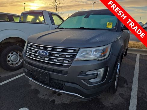 Used 2017 Ford Explorer Limited w/ Equipment Group 301A image 1
