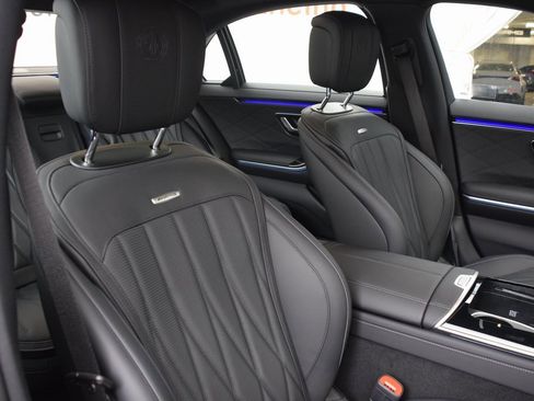 New 2026 Mercedes-Benz S 63 AMG S image 15