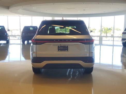 Certified 2026 Lexus TX 350 AWD w/ Technology Package image 9