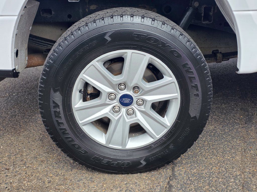 Used 2019 Ford F150 XLT w/ Heavy-Duty Payload Package AWD/4WD image 27