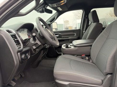 Used 2025 RAM 2500 Big Horn image 11