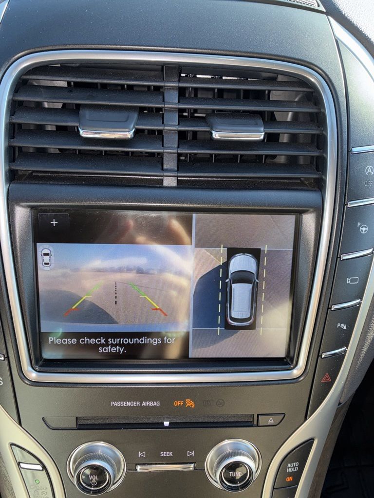 Used 2019 Lincoln Nautilus Reserve FWD image 19