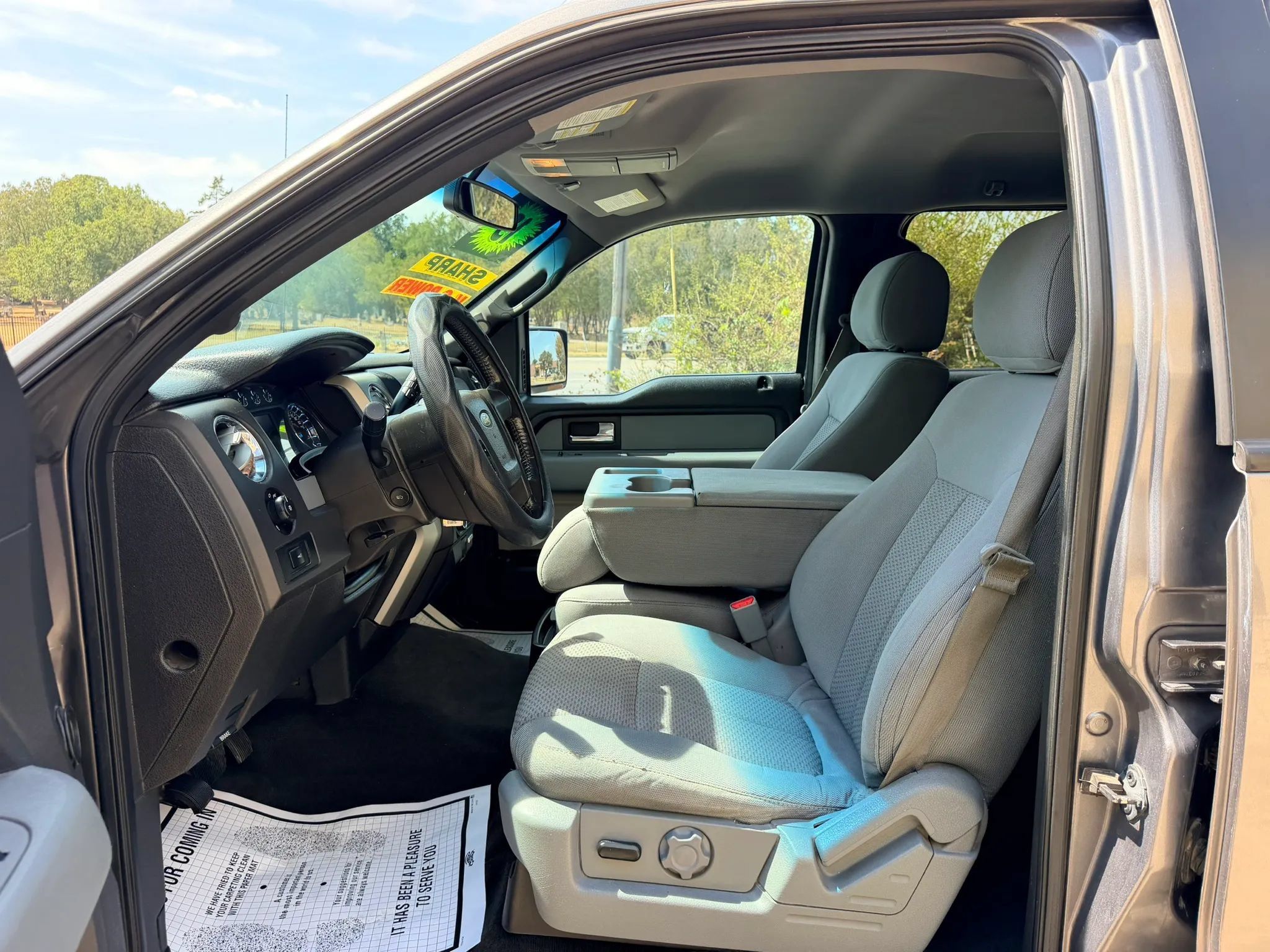 Used 2013 Ford F150 XLT w/ XLT Chrome Pkg RWD image 9