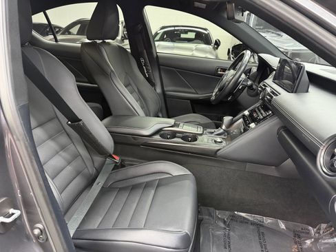 Used 2023 Lexus IS 500 image 24