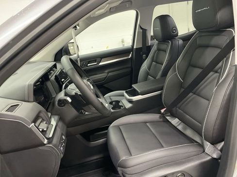 New 2026 GMC Terrain Denali w/ LPO, Floor Liner Package AWD/4WD image 21
