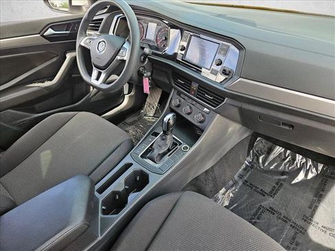 Used 2019 Volkswagen Jetta FWD image 25