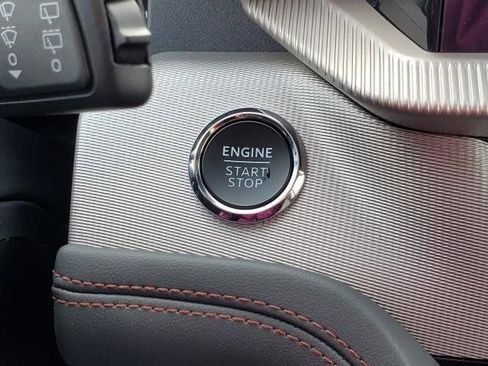 New 2026 Ford Explorer Active w/ Active Comfort Package image 28