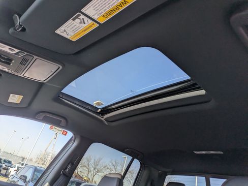 New 2026 Honda Ridgeline Black Edition image 16