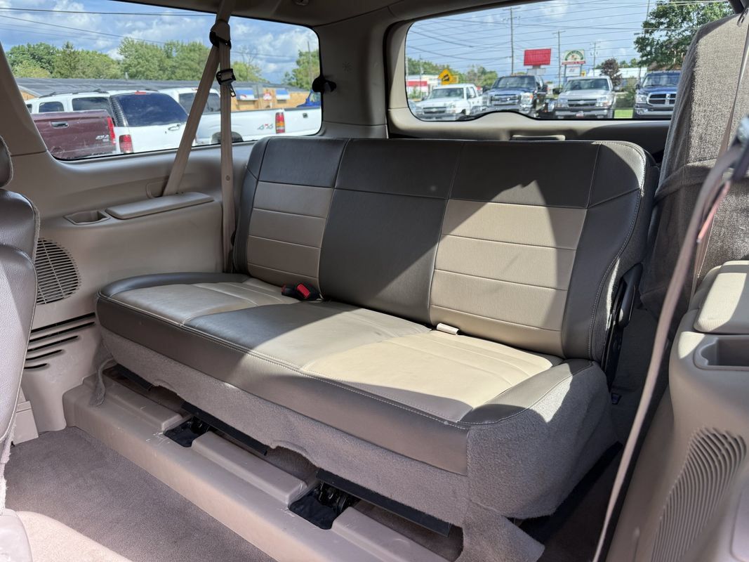 Used 2003 Ford Excursion Eddie Bauer AWD/4WD image 10