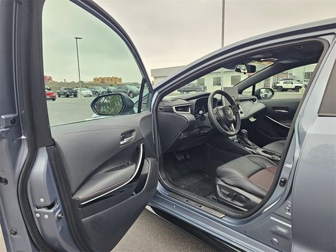Used 2025 Toyota Corolla XSE image 18