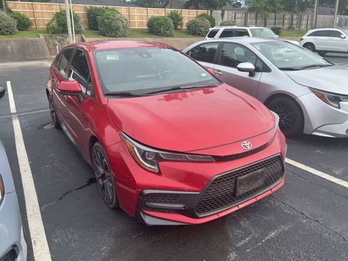 Used 2020 Toyota Corolla SE FWD image 3