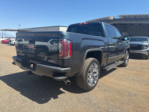 Certified 2018 GMC Sierra 1500 Denali RWD image 4
