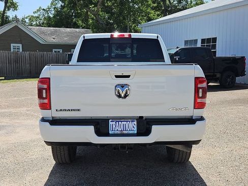 Used 2024 RAM 2500 Laramie w/ Safety Group AWD/4WD image 40