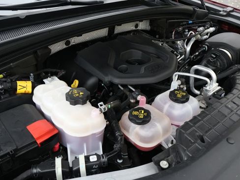 Used 2024 Jeep Grand Cherokee Overland image 13