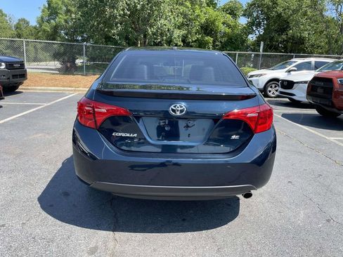 Used 2019 Toyota Corolla SE w/ SE Premium Package FWD image 7