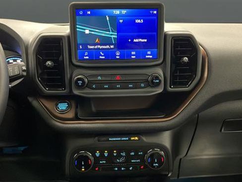 Used 2024 Ford Bronco Sport Outer Banks w/ Tech Package image 13