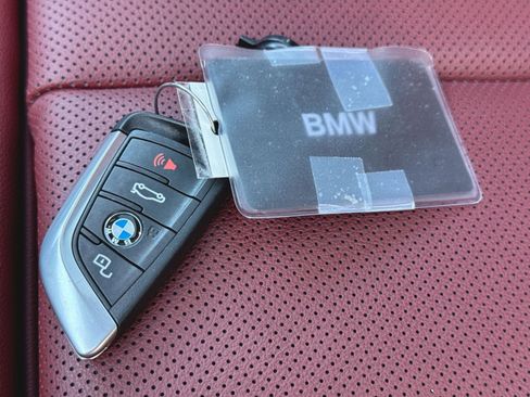 Used 2026 BMW 330i xDrive Sedan w/ Premium Package AWD/4WD image 39
