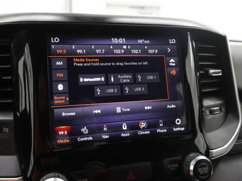 Used 2020 RAM 1500 Big Horn AWD/4WD image 46