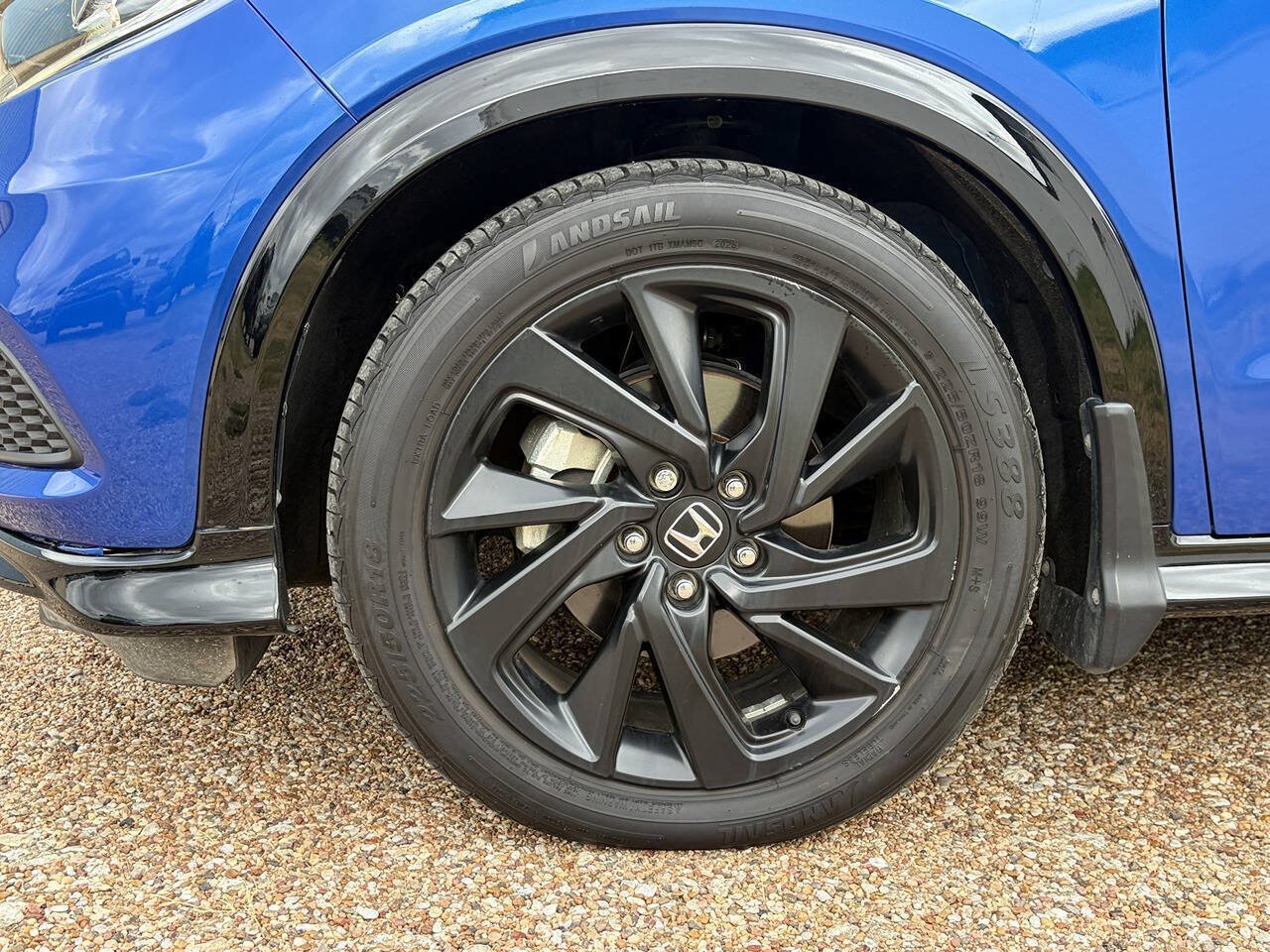 Used 2021 Honda HR-V Sport image 36