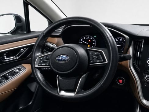 Used 2025 Subaru Outback Touring XT AWD/4WD image 19