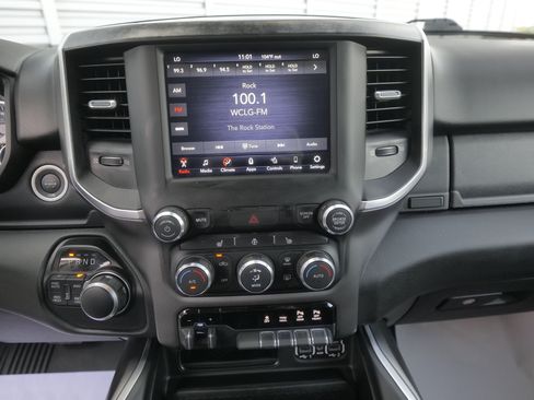 Used 2020 RAM 1500 Big Horn AWD/4WD image 22