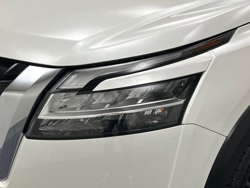 Certified 2023 Nissan Pathfinder SL w/ SL Premium Package AWD/4WD image 21