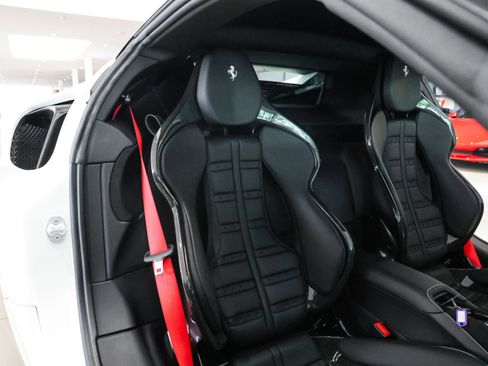 Used 2023 Ferrari SF90 Stradale image 40