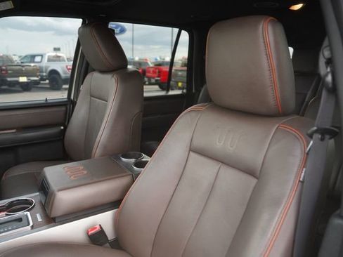 Used 2017 Ford Expedition EL King Ranch image 10