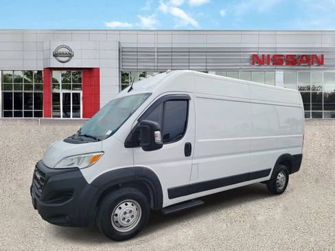 Used 2023 RAM ProMaster 2500 w/ Interior LED Lighting Group FWD image 6
