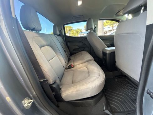 Used 2019 Chevrolet Colorado W/T w/ WT Convenience Package image 31