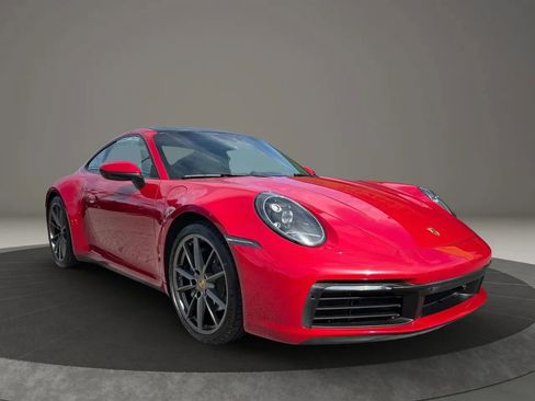 Used 2021 Porsche 911 Carrera image 4