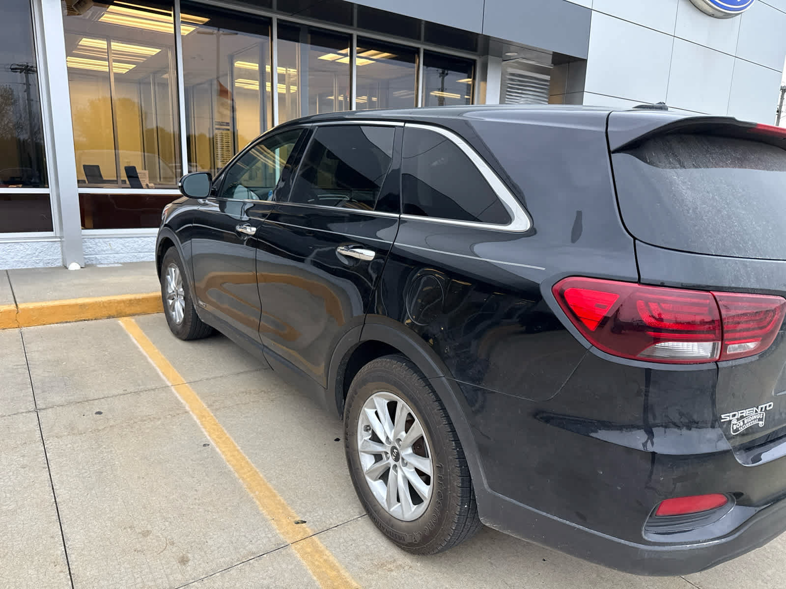 Used 2019 Kia Sorento AWD V6 image 8