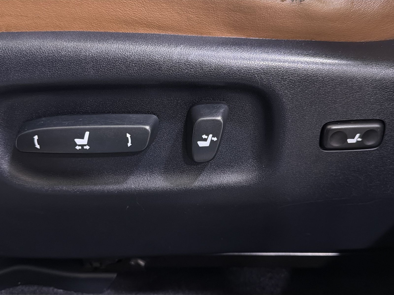 Used 2014 Lexus RX 350 AWD w/ Navigation Package image 22