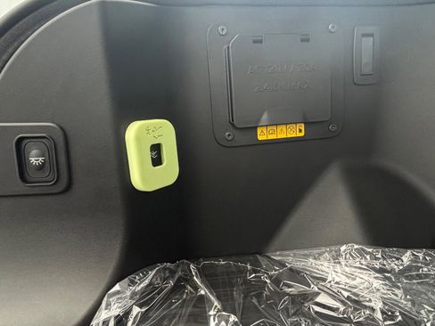 New 2025 Ford F150 Lightning Flash image 22