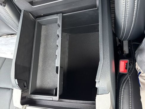 Used 2022 Ford F350 Lariat w/ Lariat Value Package image 22