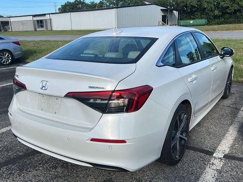 Used 2023 Honda Civic Touring image 6