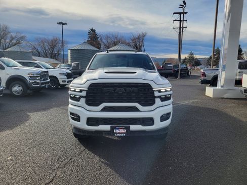 New 2026 RAM 3500 Limited image 16