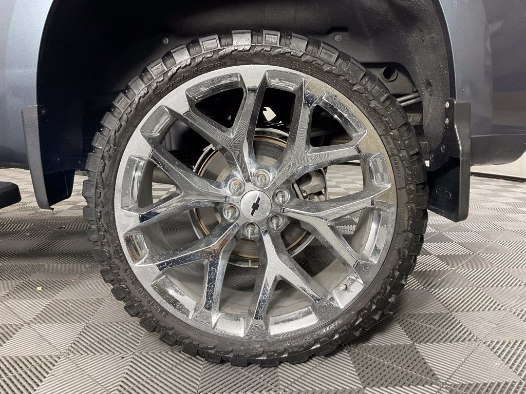 Used 2020 Chevrolet Silverado 1500 LT w/ All-Star Edition RWD image 10