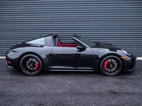 Certified 2025 Porsche 911 Targa 4 GTS image 24