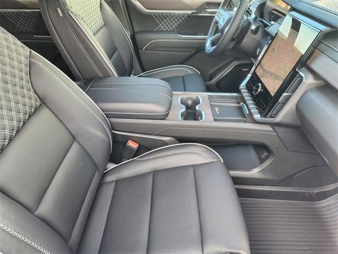 New 2026 GMC Acadia Denali image 10