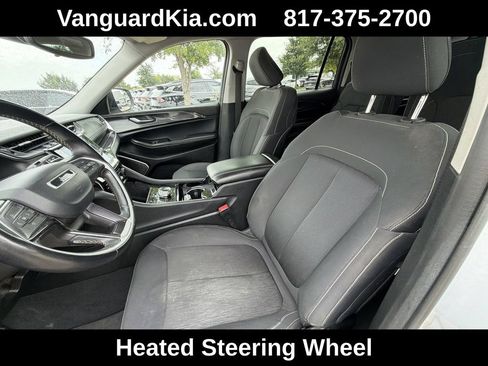 Used 2022 Jeep Grand Cherokee L Laredo w/ Luxury Tech Group I RWD image 15