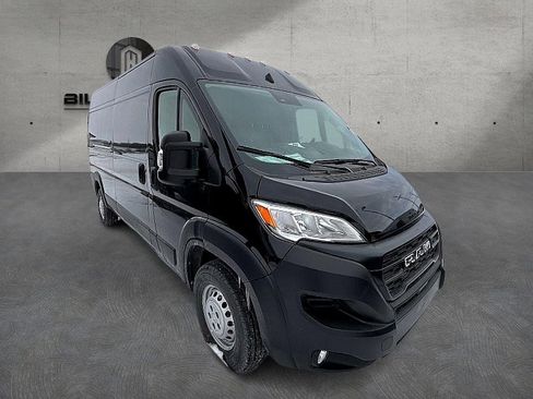 New 2026 RAM ProMaster 2500 w/ Convenience Group image 3